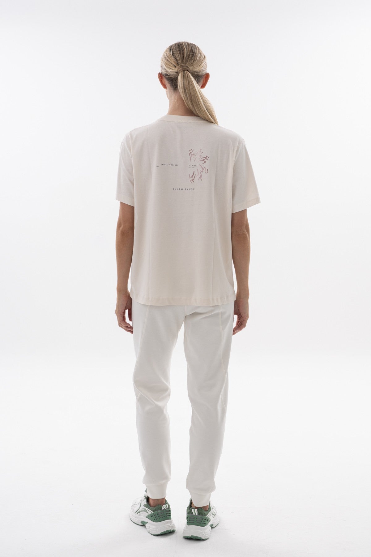 New Basic Kadın Bisiklet Yaka Ekru T-shirt