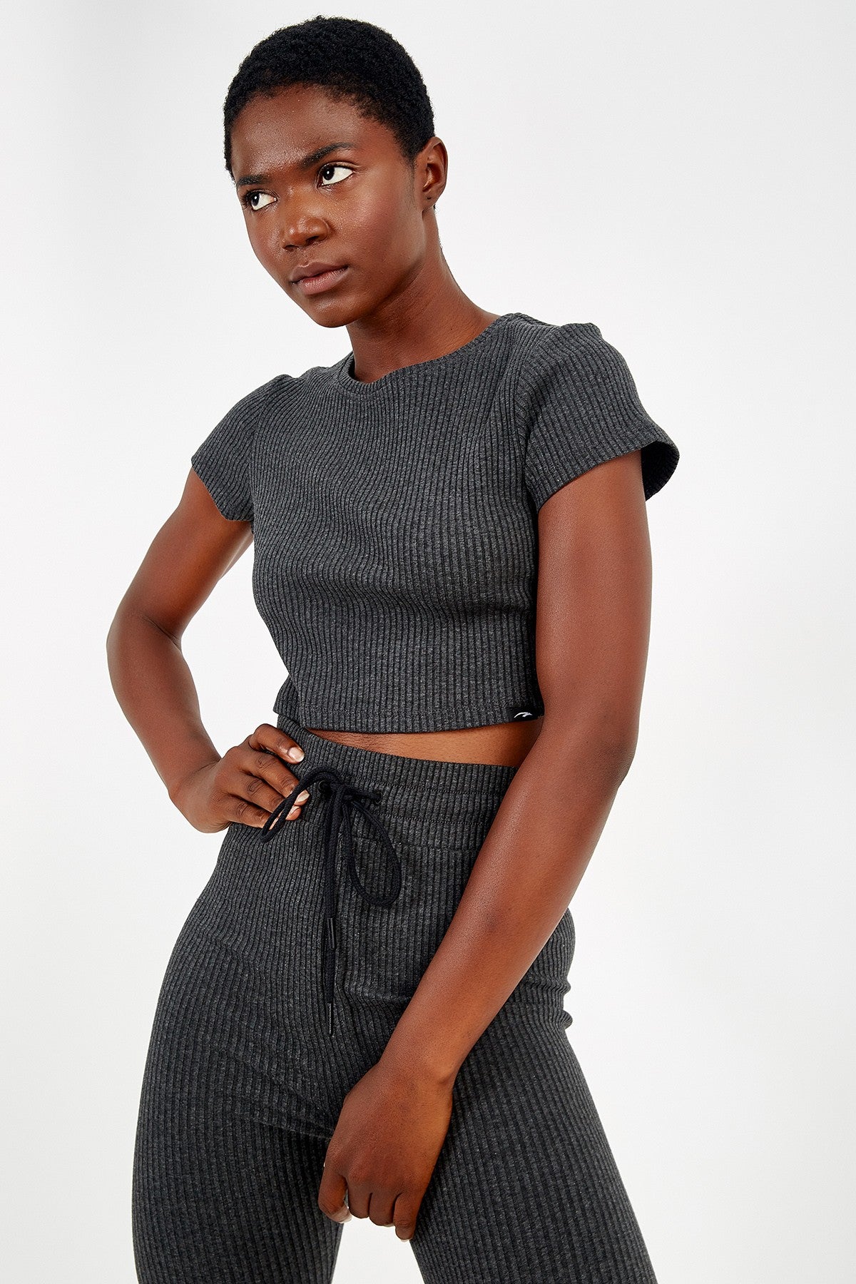 SlimFit Kadın Bisiklet Yaka Antramelanj Crop Top