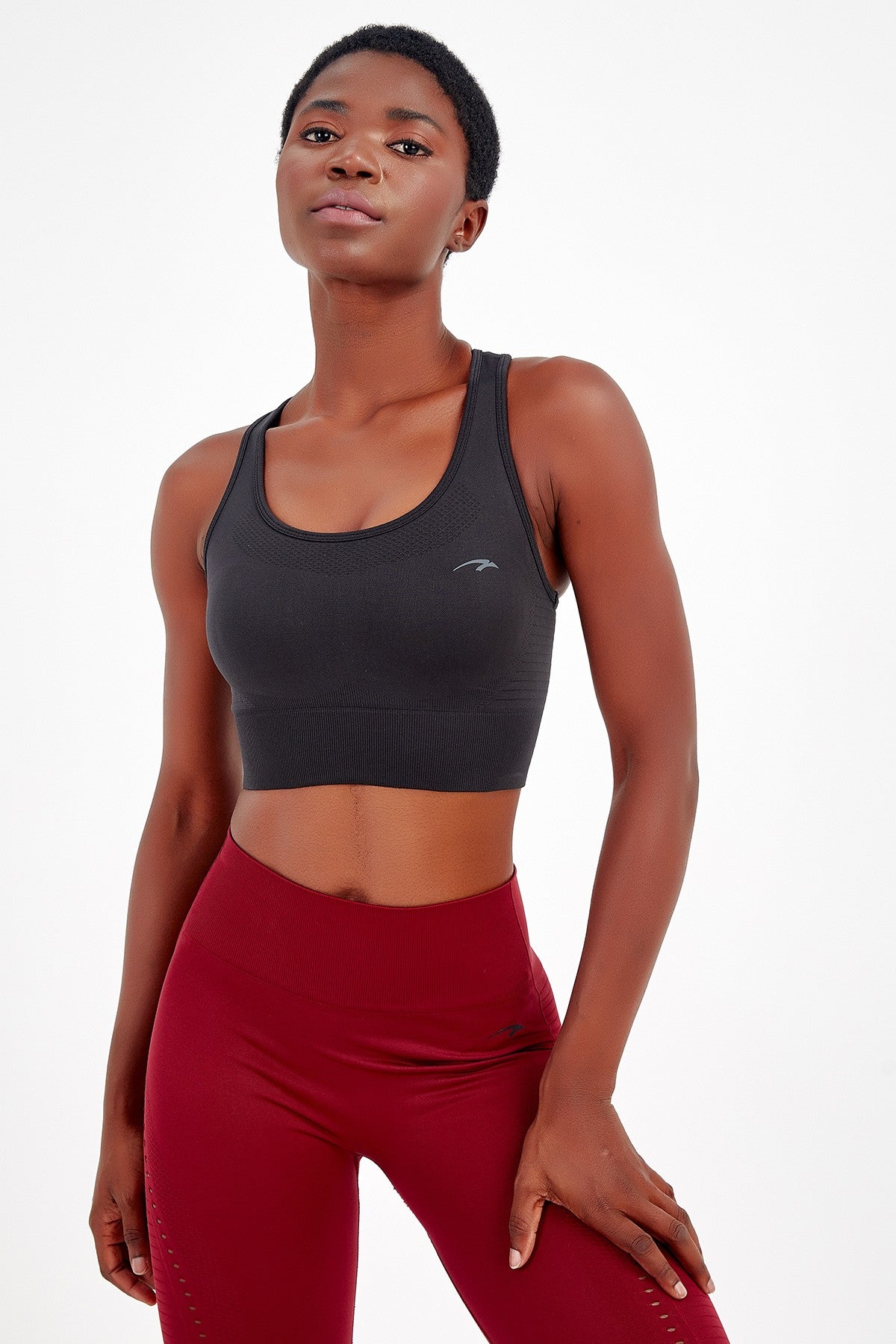 SlimFit Kadın Bisiklet Yaka Siyah Bra
