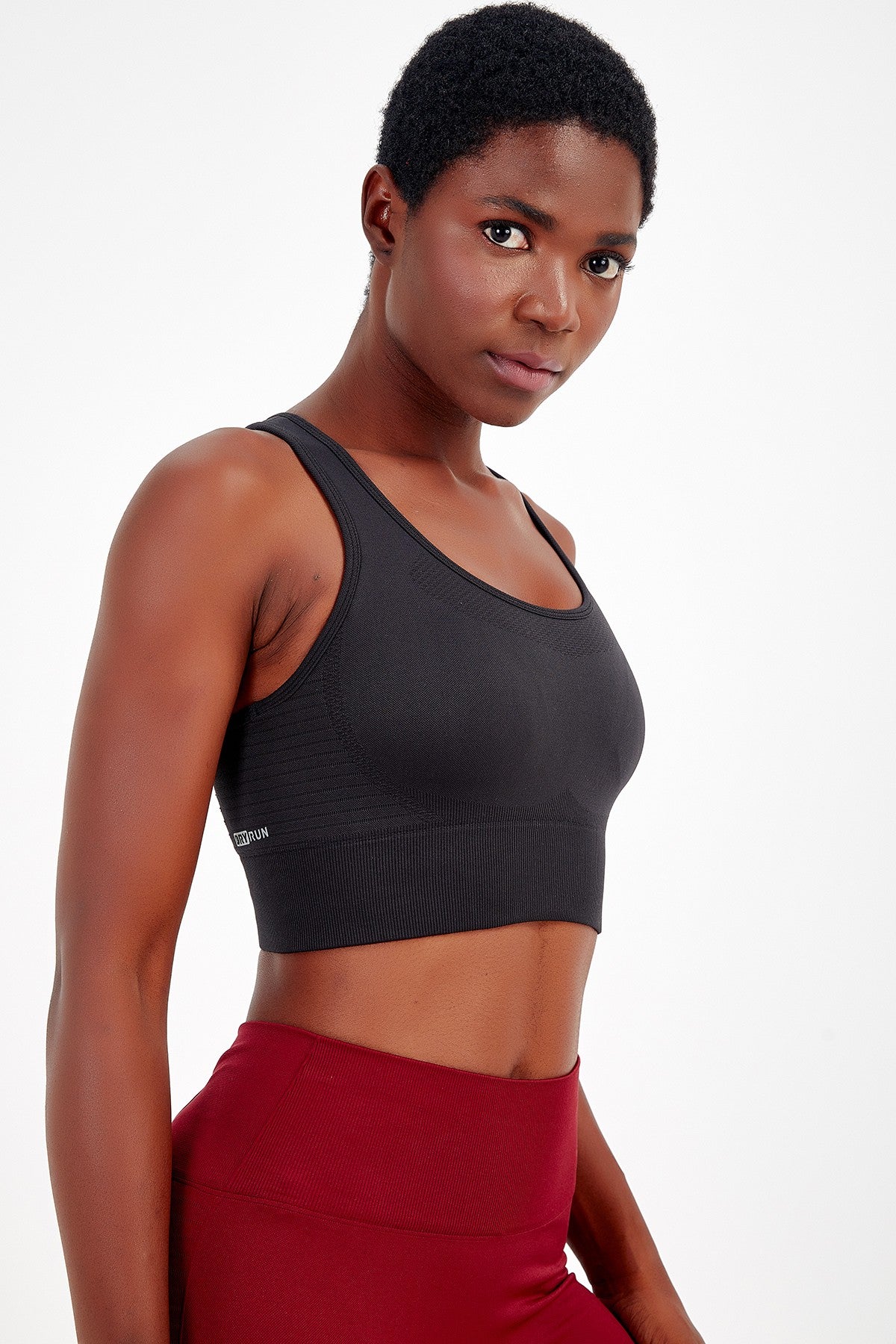 SlimFit Kadın Bisiklet Yaka Siyah Bra