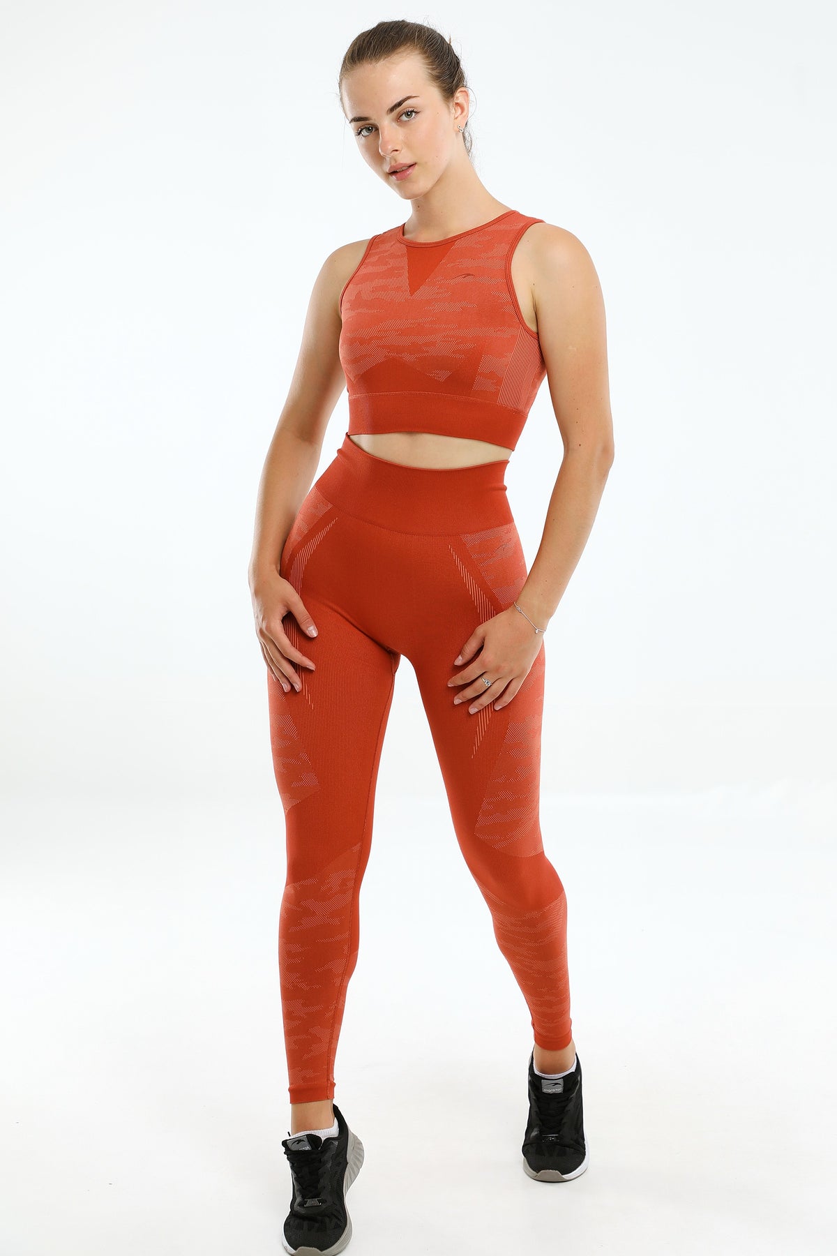 SlimFit Kadın Bisiklet Yaka Kiremit Bra