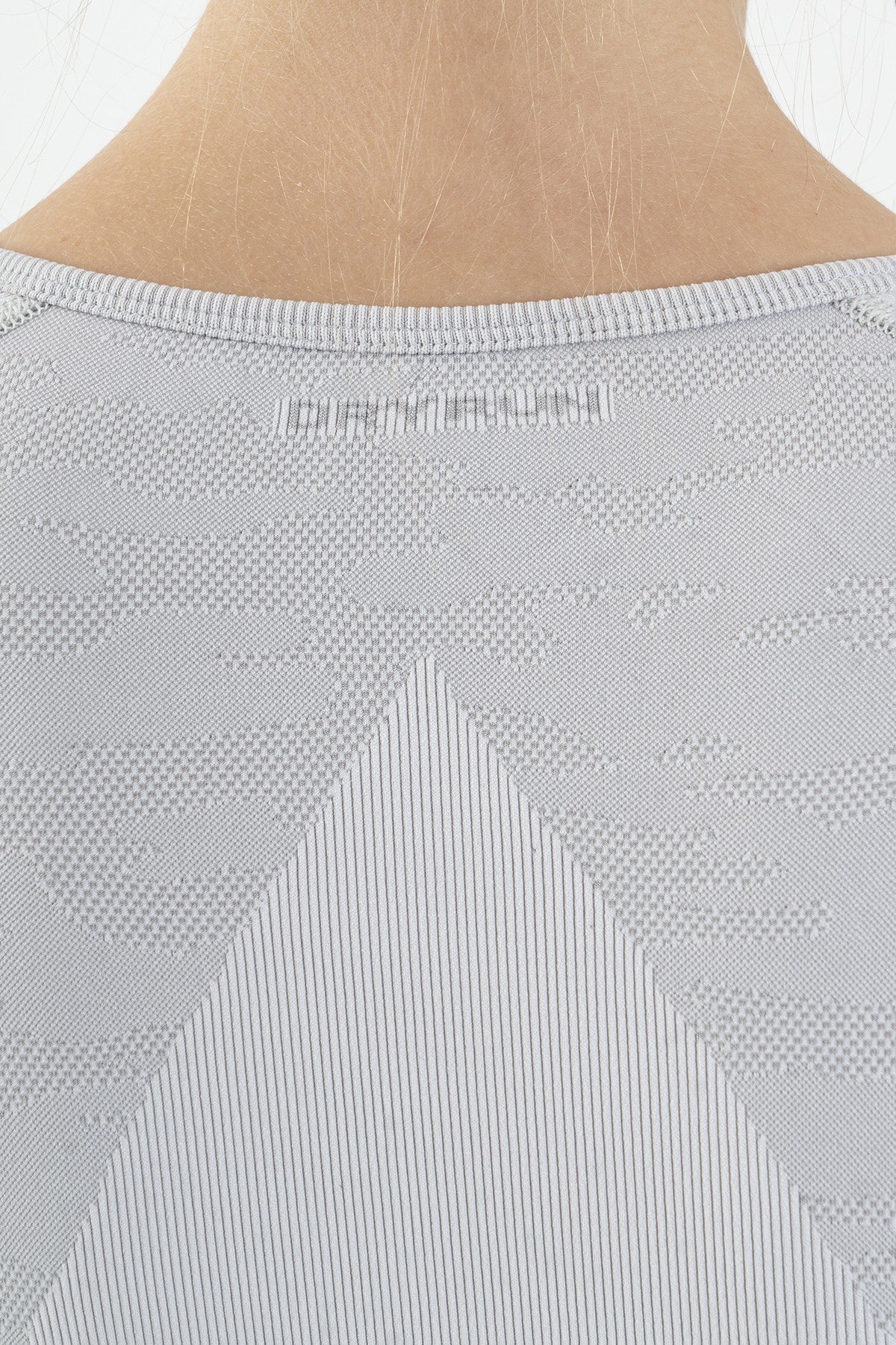 SlimFit Kadın Bisiklet Yaka Ekru Crop Top