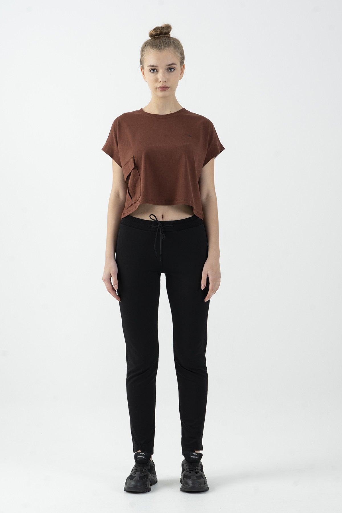Comfort Kadın Bisiklet Yaka Kahverengi Crop Top