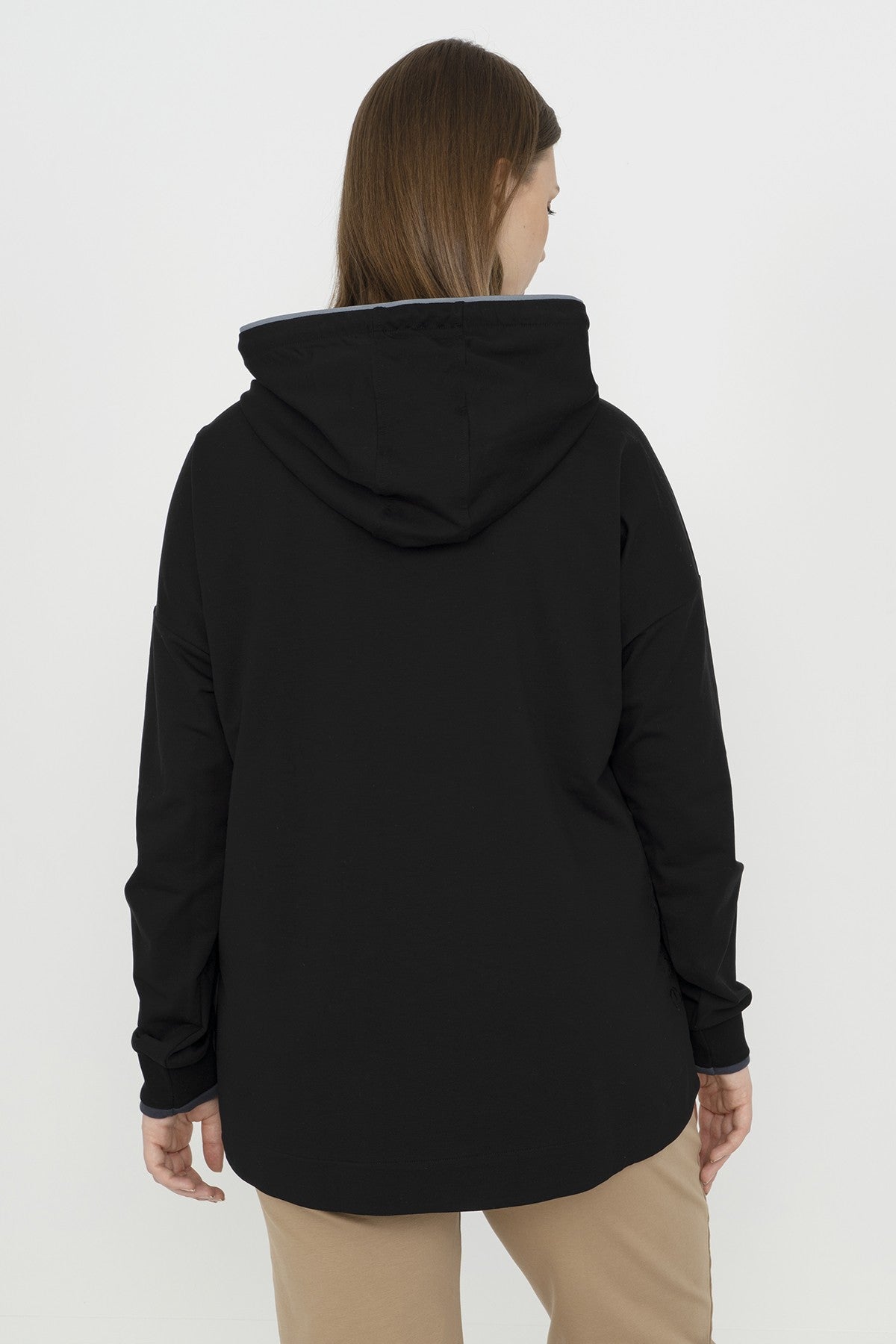 Büyük Beden Kadın Kapüşonlu Siyah Sweatshirt