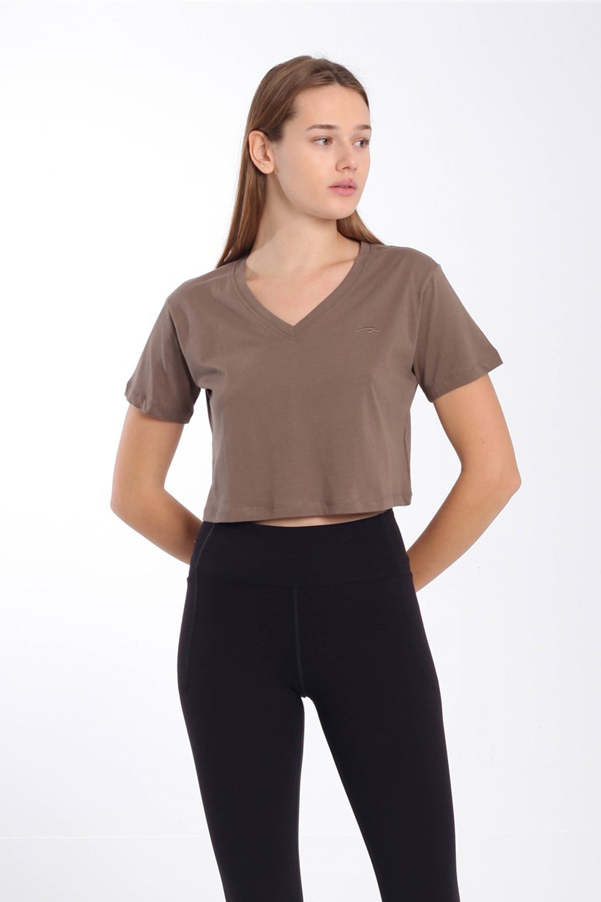 Regular Kadın V Yaka Kahverengi Crop Top