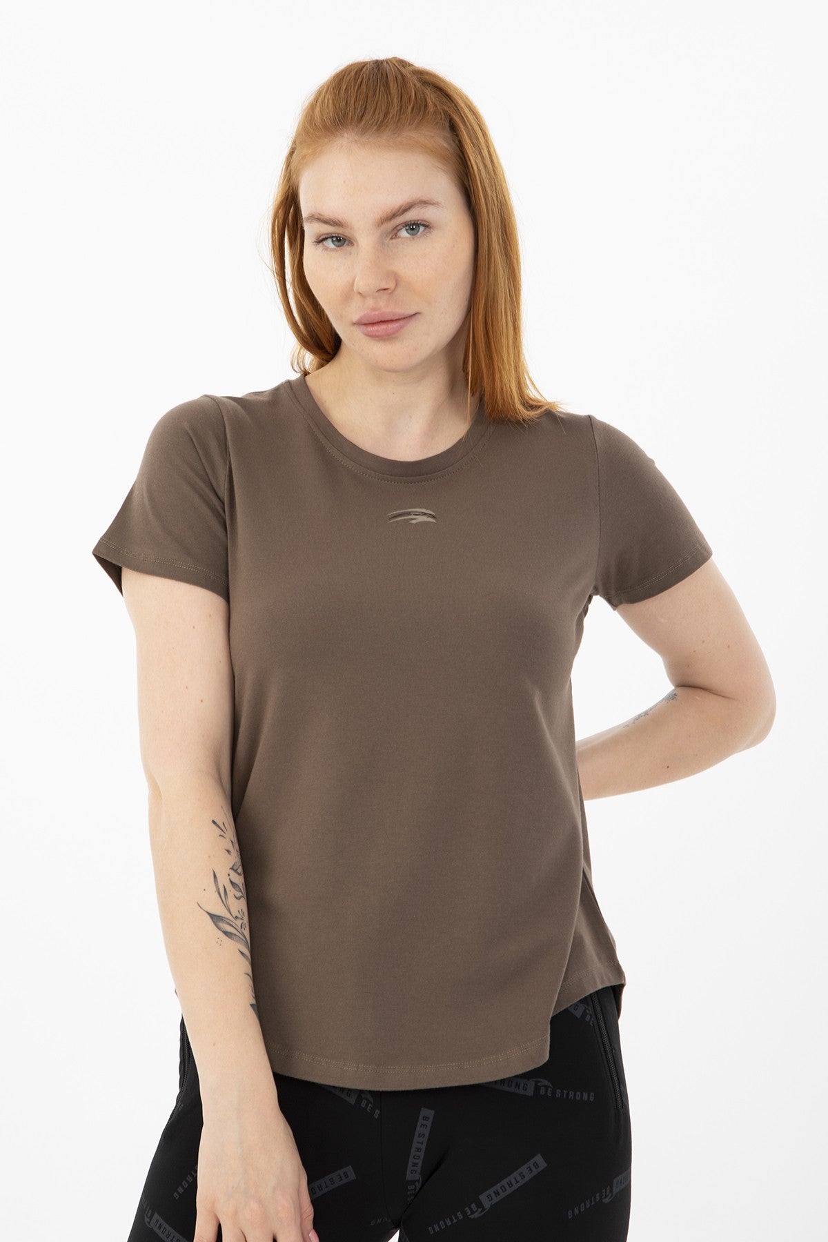 Regular Kadın Bisiklet Yaka Kahverengi T-shirt
