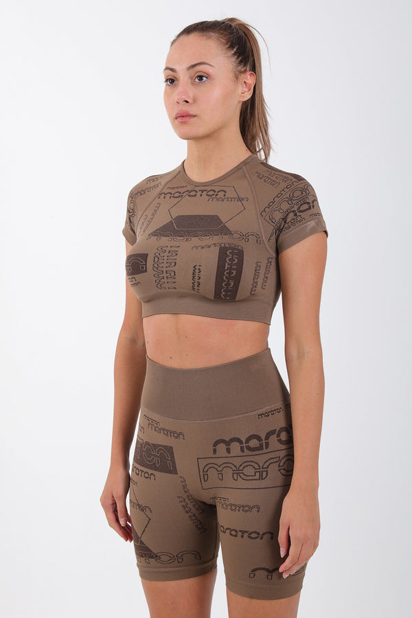 SlimFit Kadın Bisiklet Yaka Kahverengi Crop Top