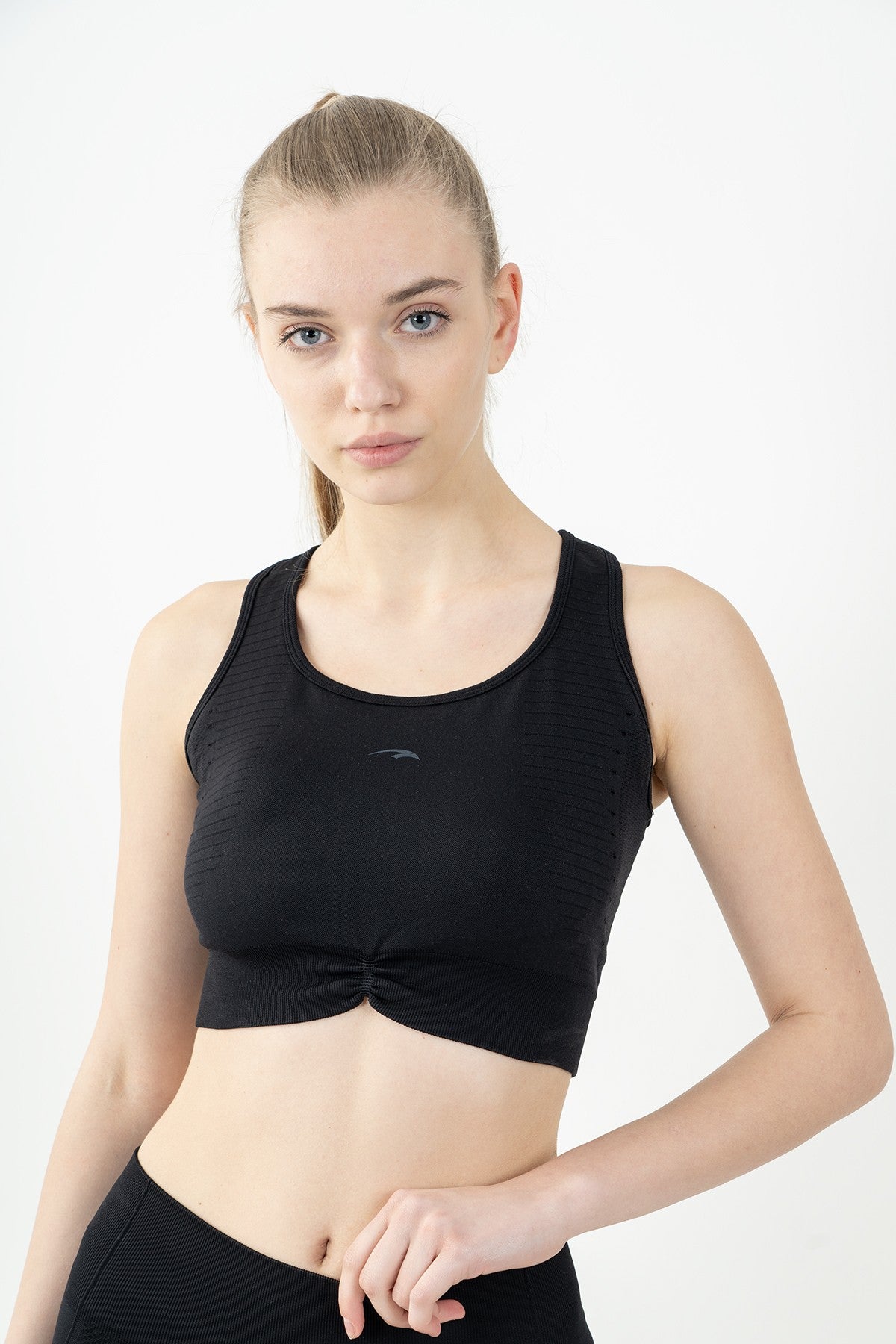 SlimFit Kadın Atlet Yaka Siyah Bra