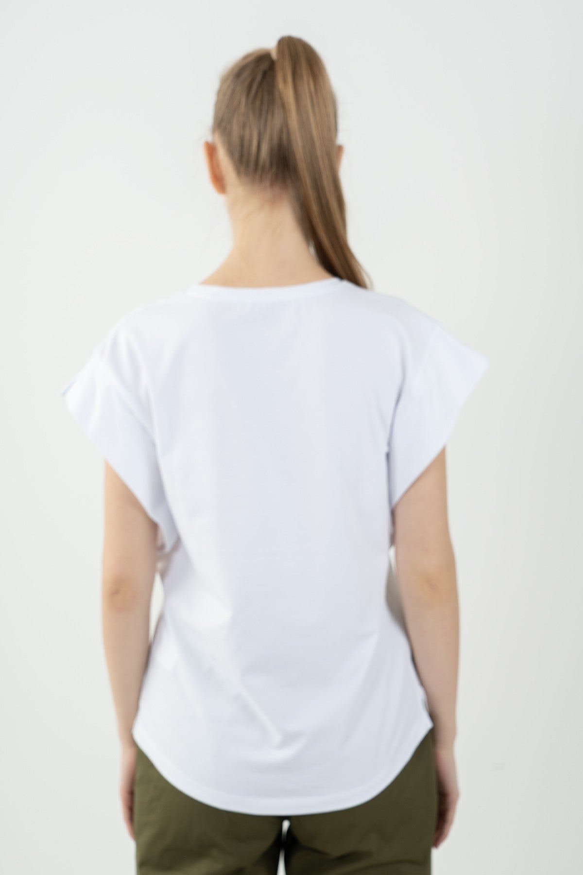 Regular Kadın Bisiklet Yaka Beyaz T-shirt