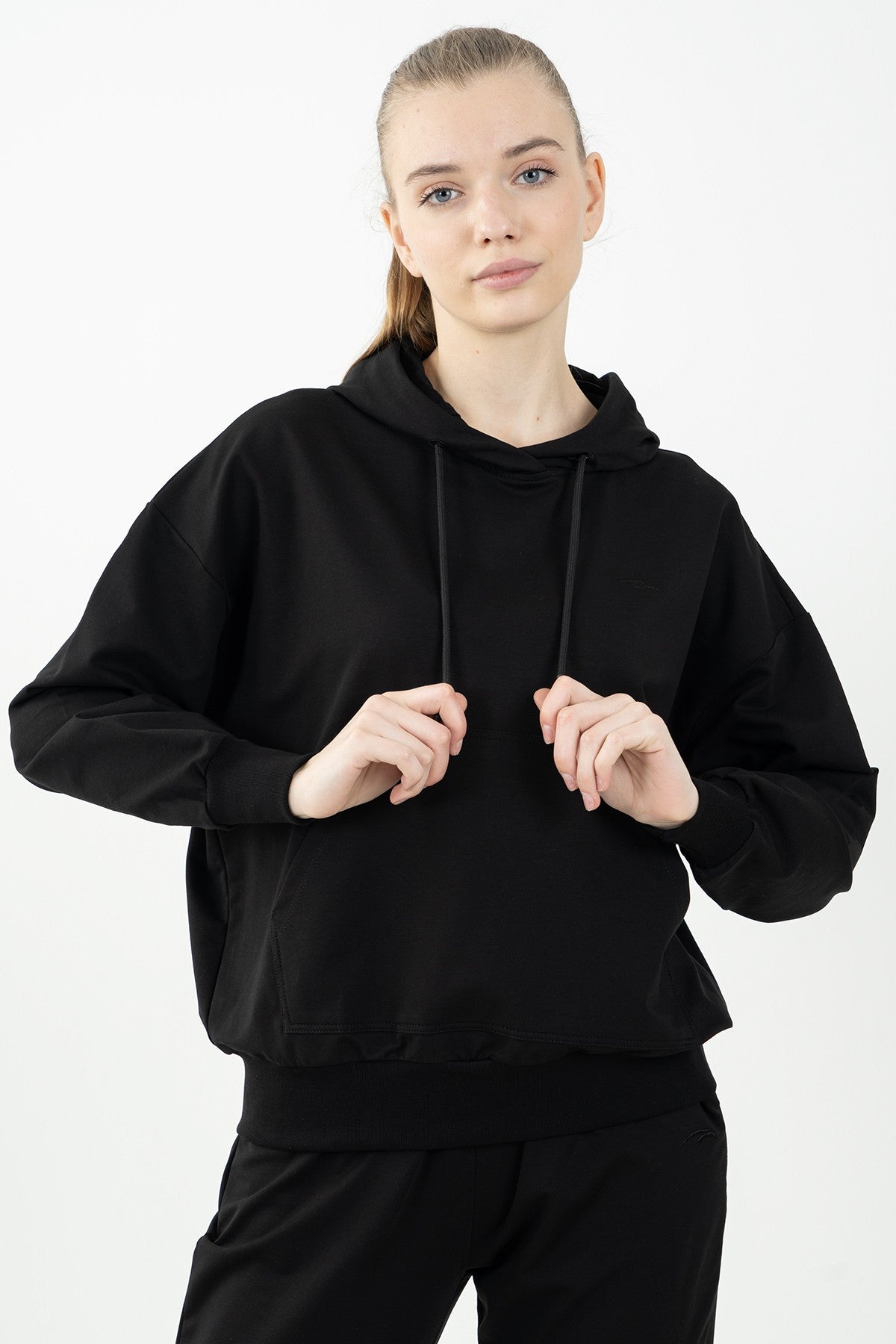 Oversize Kadın Kapüşonlu Siyah Sweatshirt