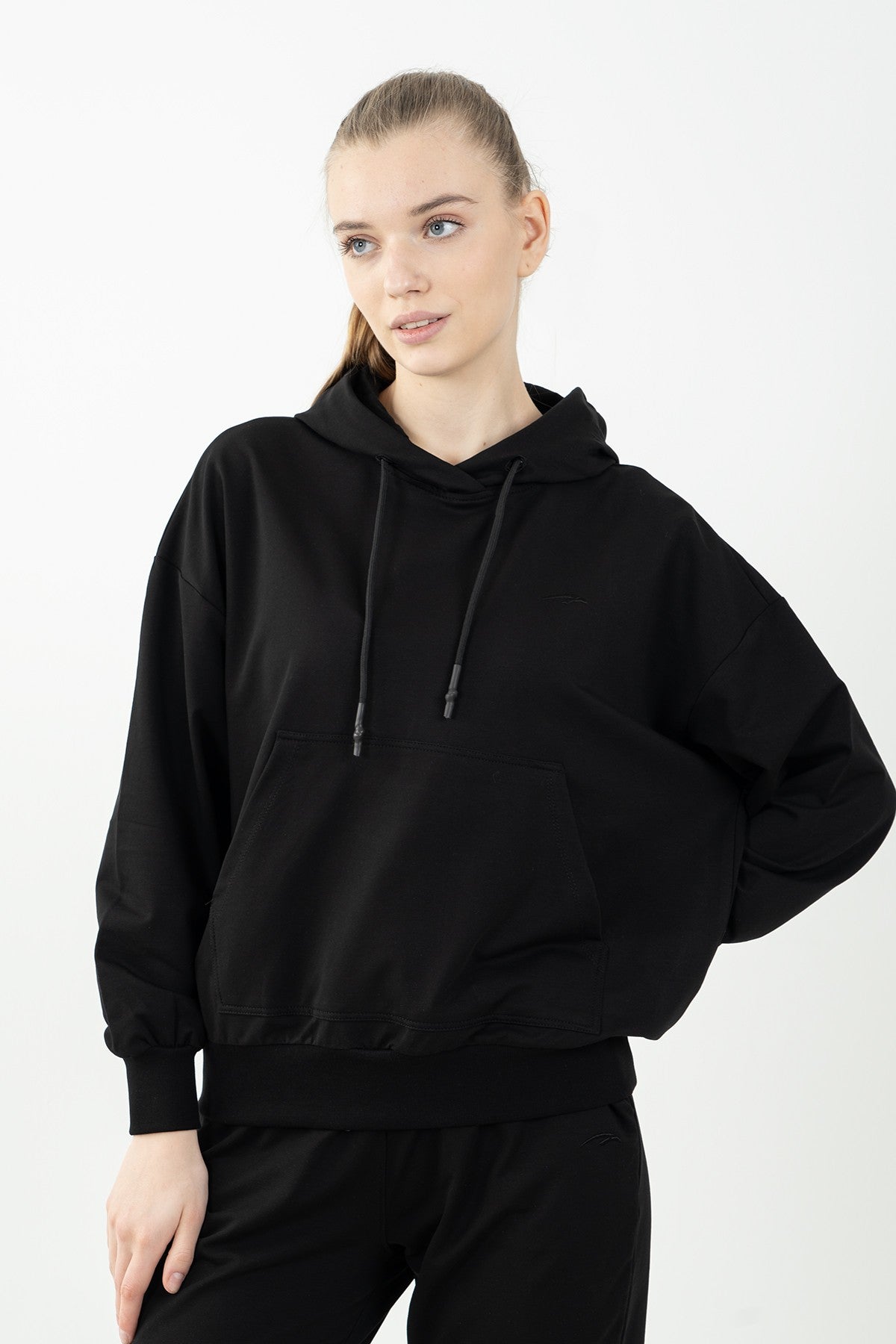 Oversize Kadın Kapüşonlu Siyah Sweatshirt