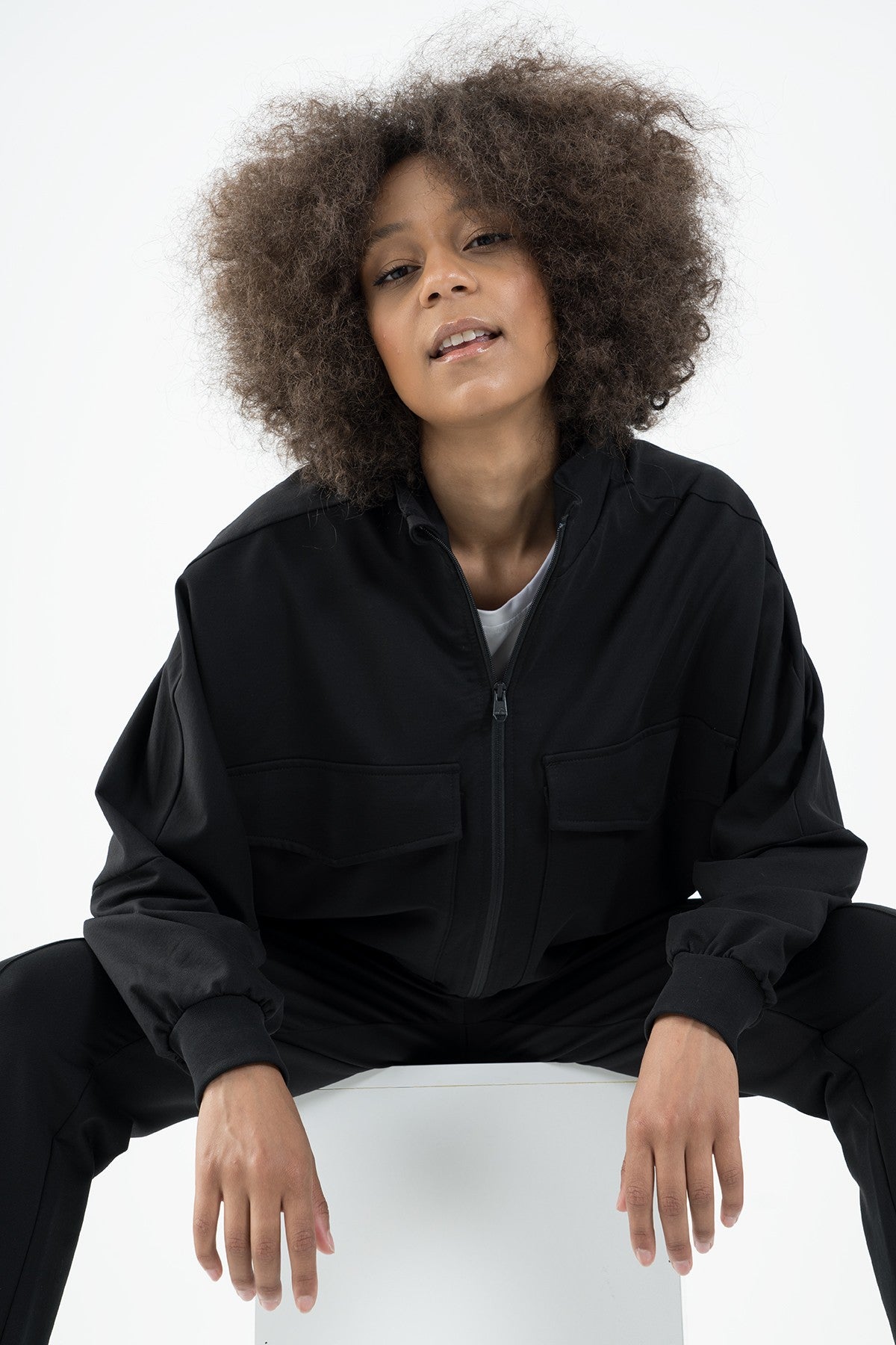 Oversize Kadın Dik Yaka Siyah Tracktop