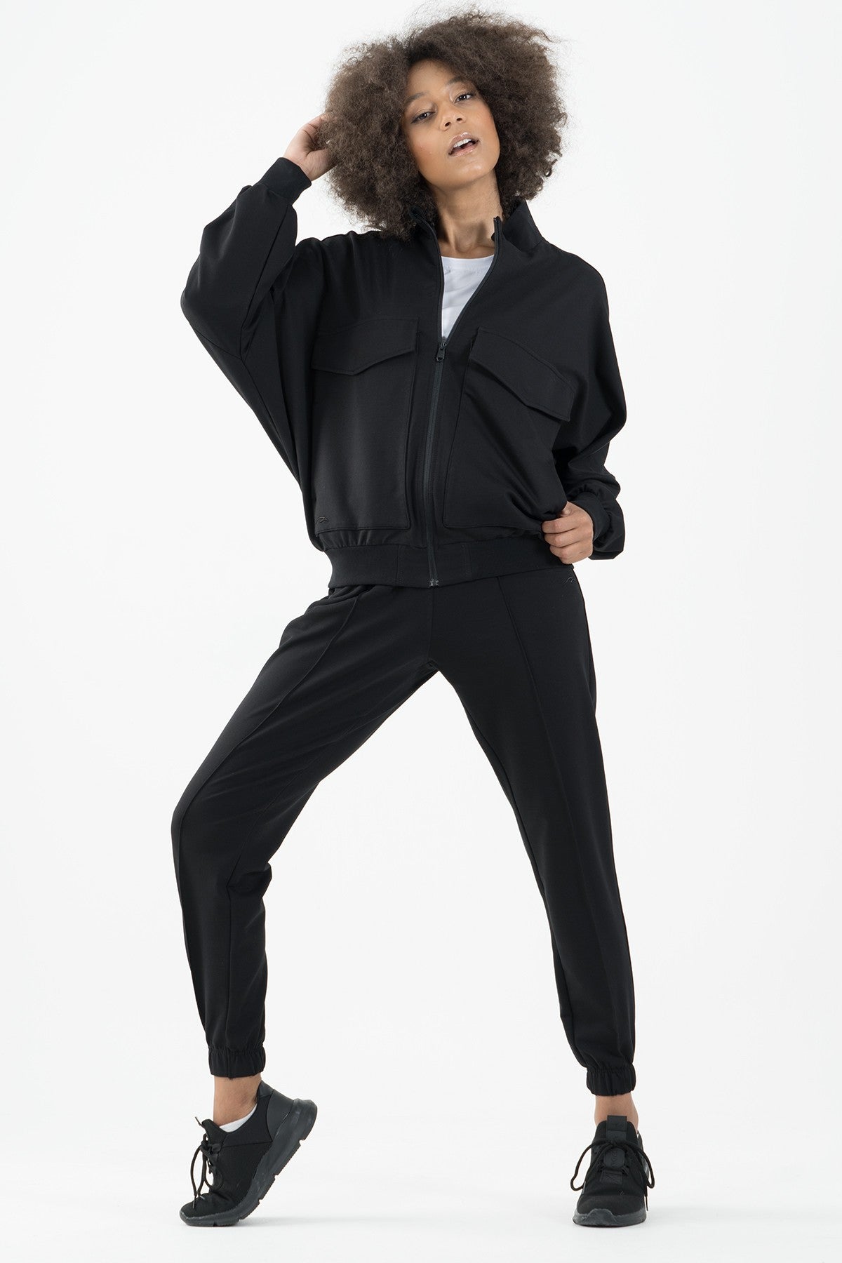 Oversize Kadın Dik Yaka Siyah Tracktop