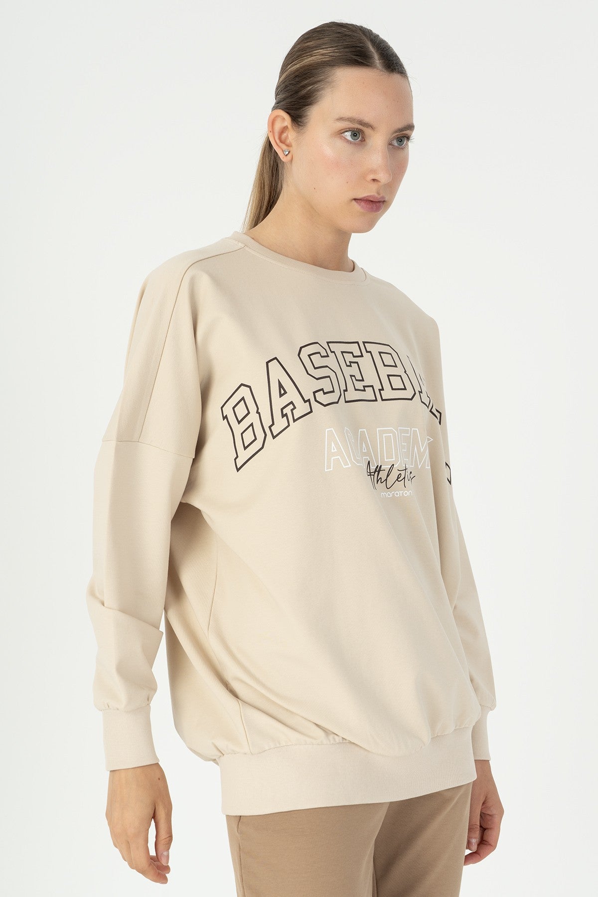 Oversize Kadın Bisiklet Yaka Bej Sweatshirt