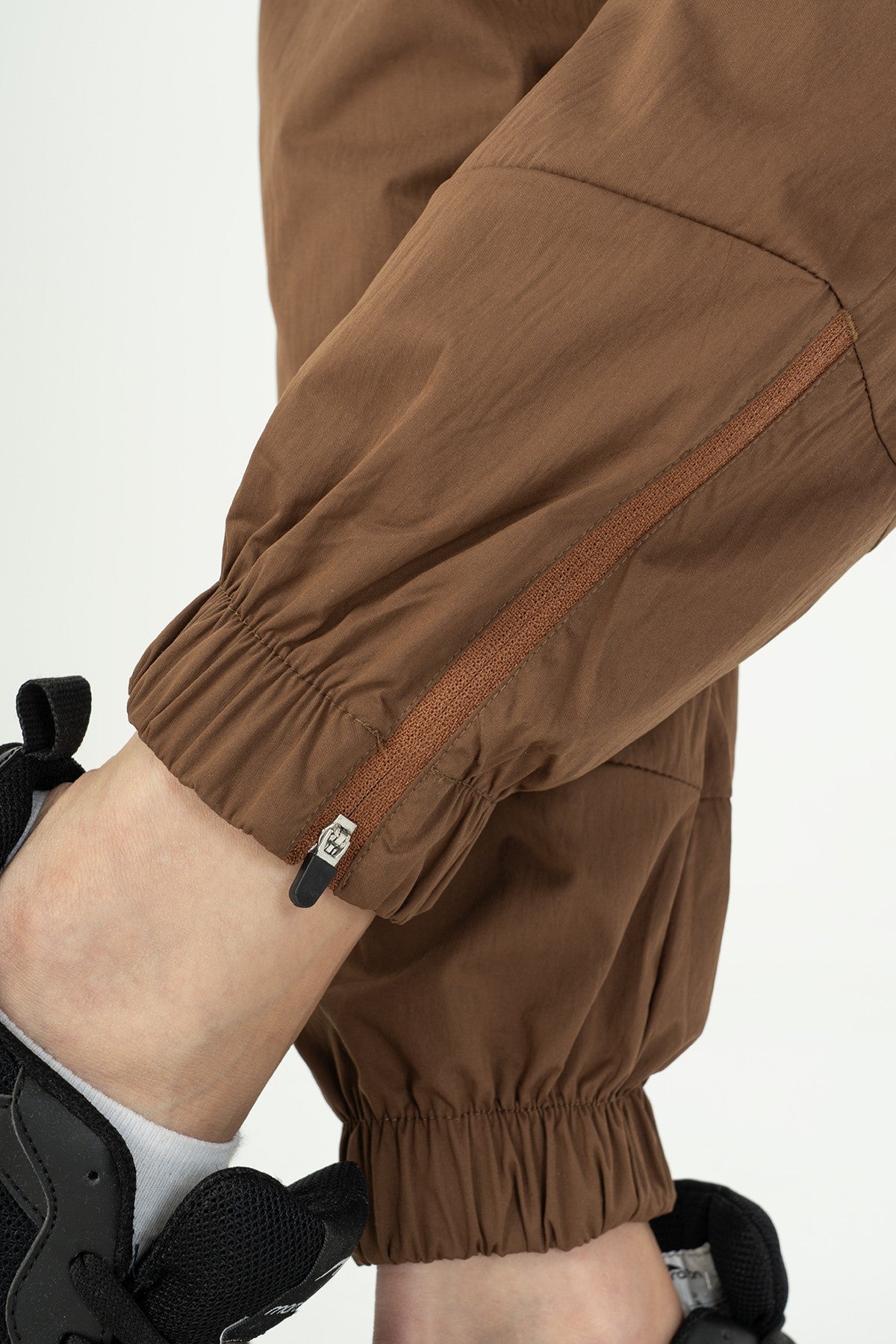 Comfort Kadın Dönüşlü Lastik Paça Kahverengi Pantolon