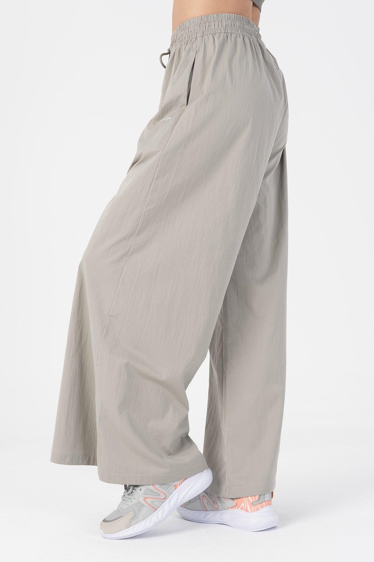 Comfort Kadın Bol Paça Gri Pantolon
