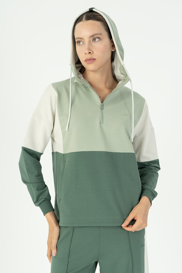 Comfort Kadın Kapüşonlu Açık Yeşil Sweatshirt