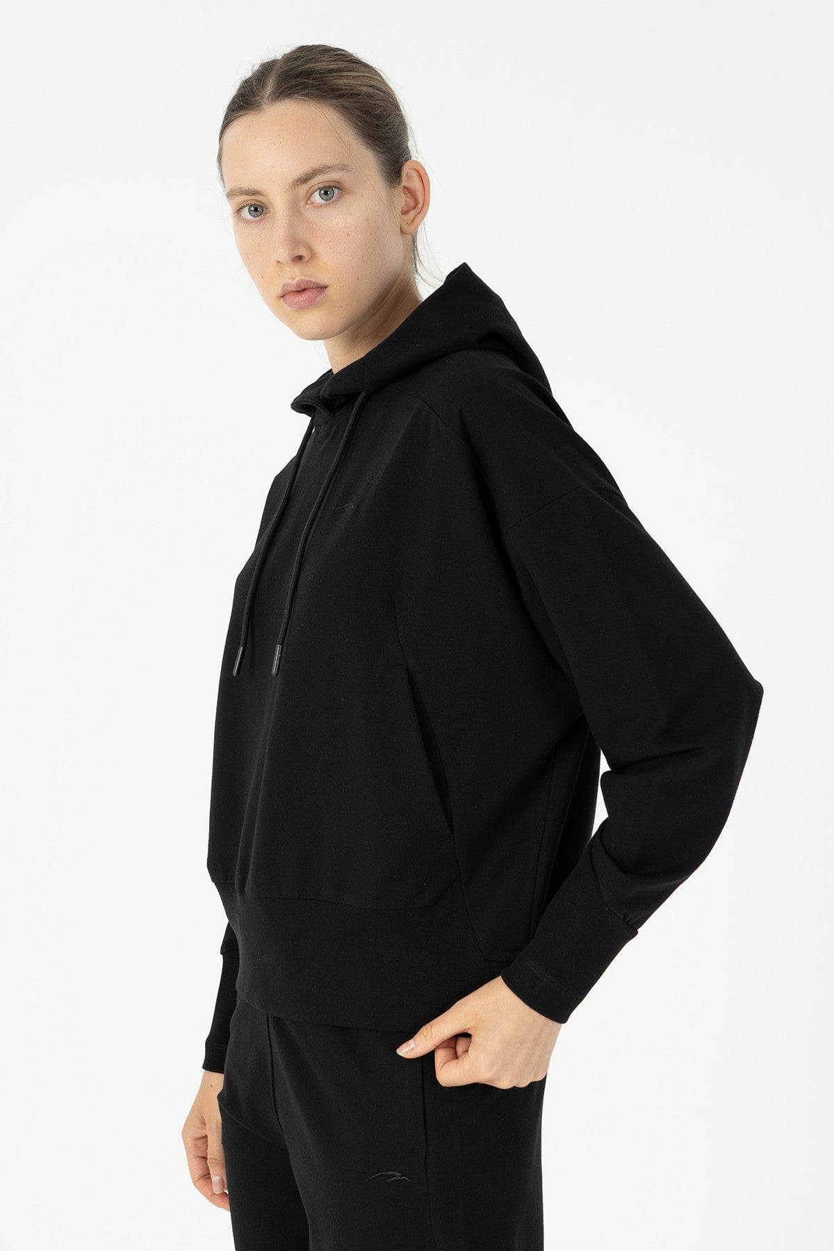 Oversize Kadın Kapüşonlu Siyah Sweatshirt