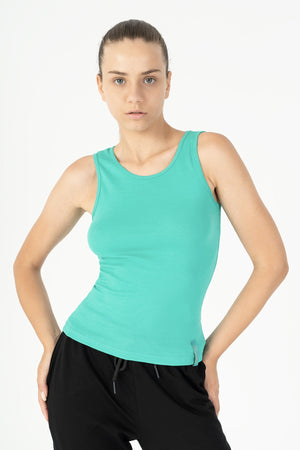SlimFit Kadın Bisiklet Yaka Açık Yeşil Atlet