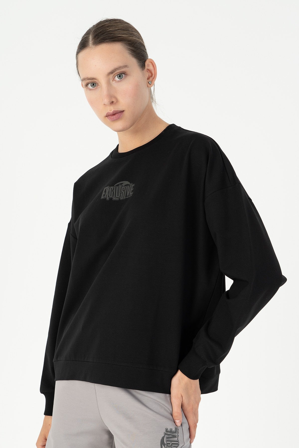 Oversize Kadın Bisiklet Yaka Siyah Sweatshirt