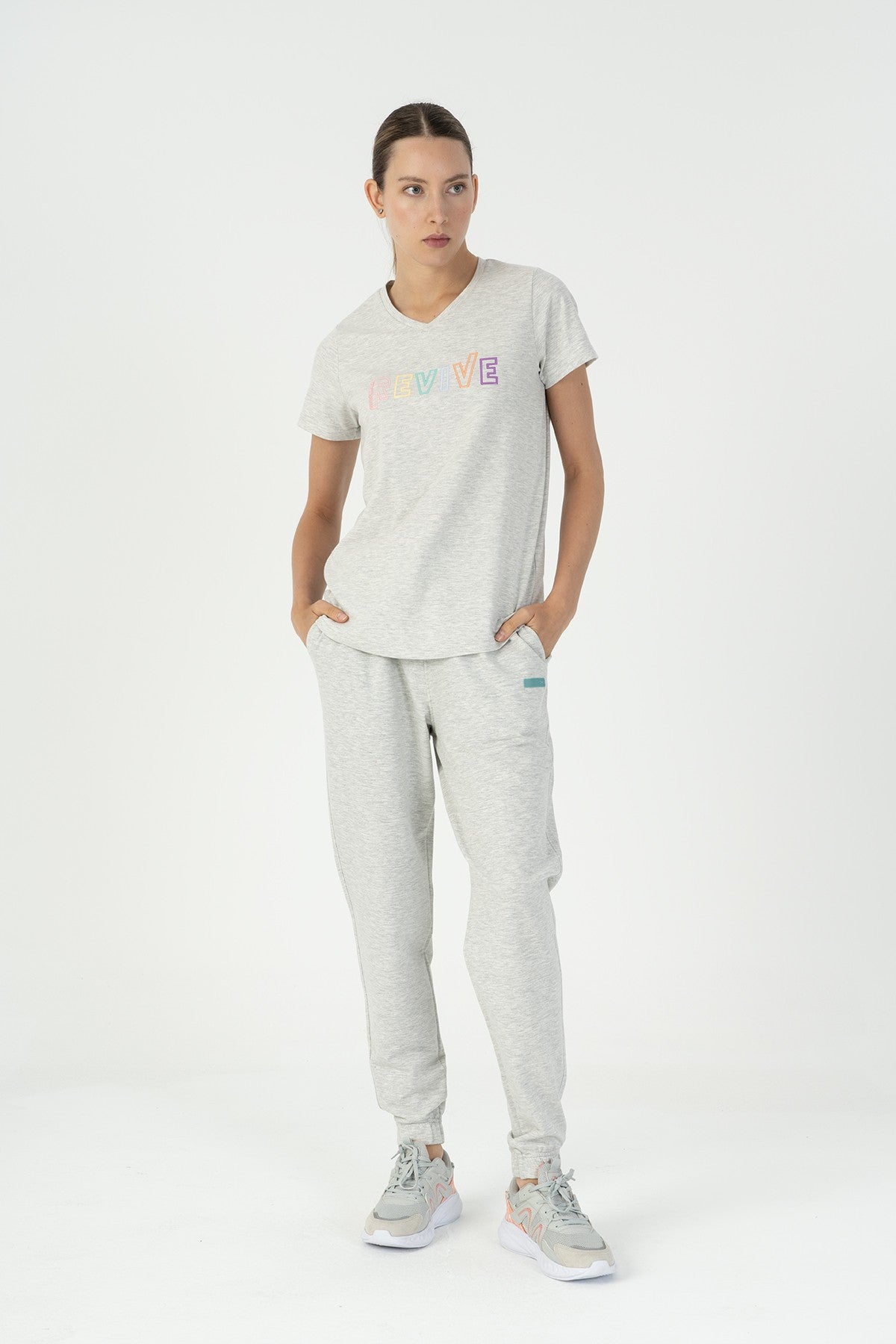 Regular Kadın V Yaka Ekrumelanj T-shirt