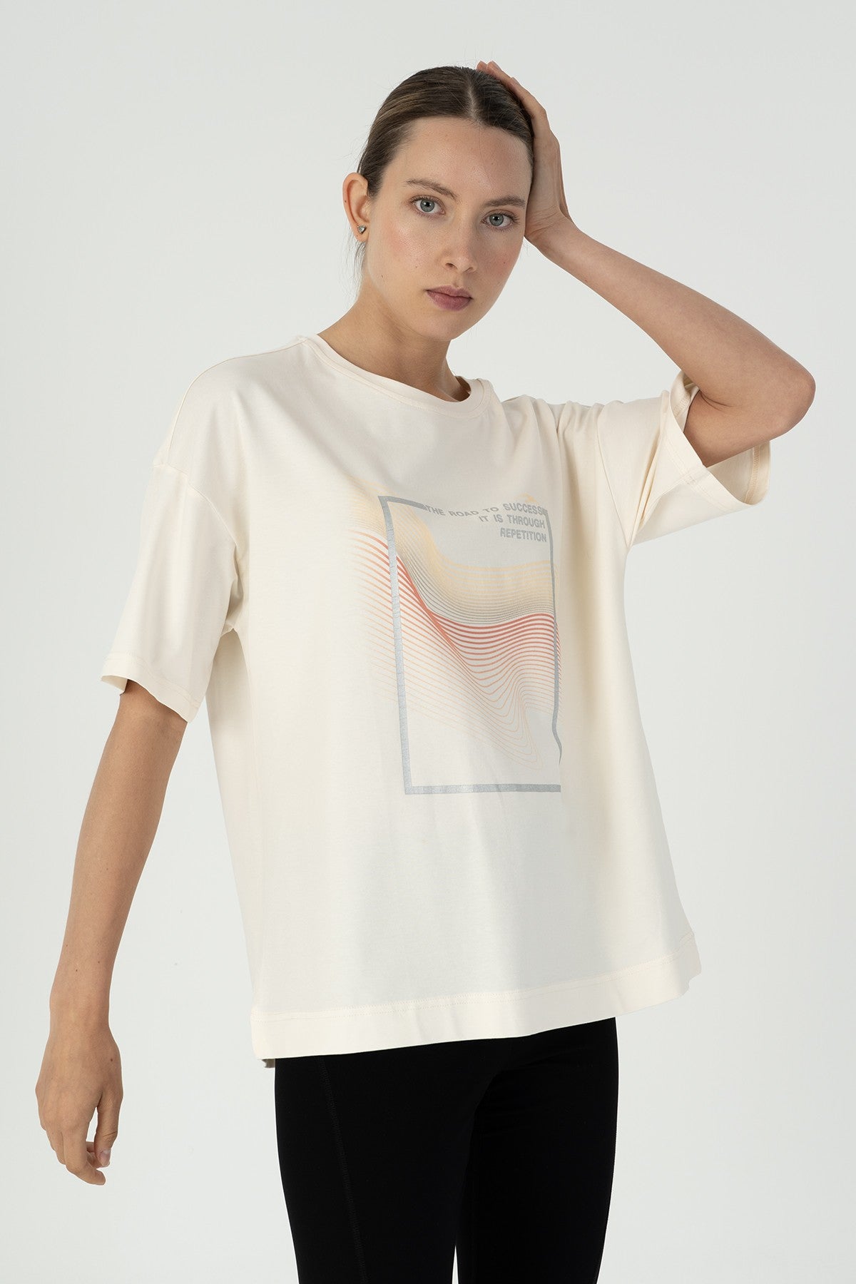 Comfort Kadın Bisiklet Yaka Ekrumelanj T-shirt