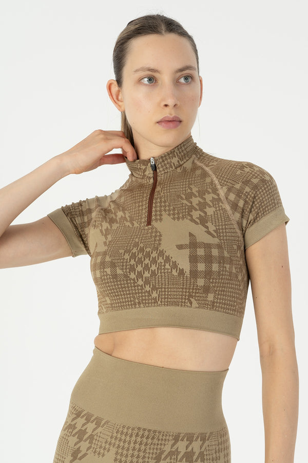 SlimFit Kadın Bisiklet Yaka Bej Crop Top