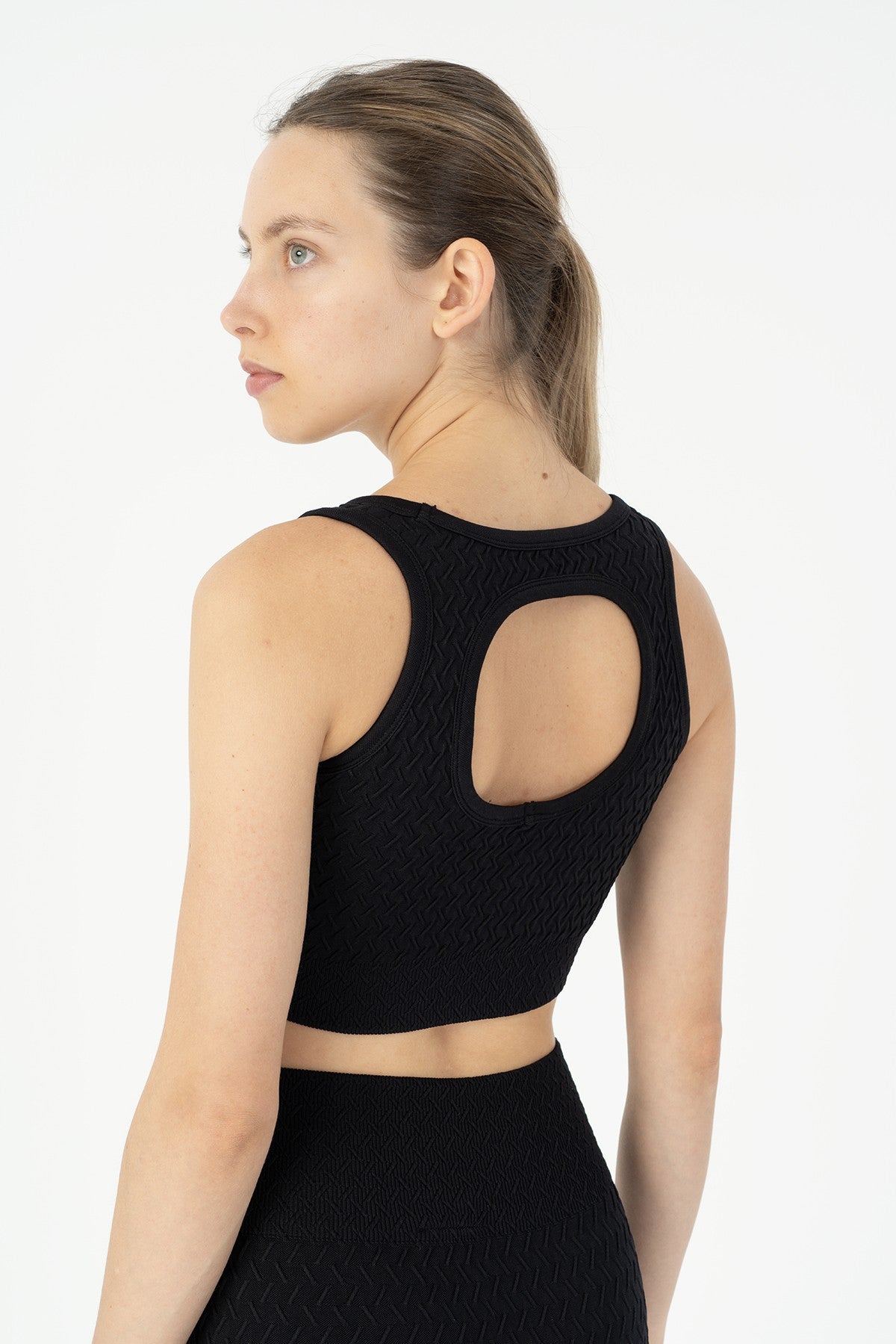 SlimFit Kadın Kapalı Yaka Siyah Bra