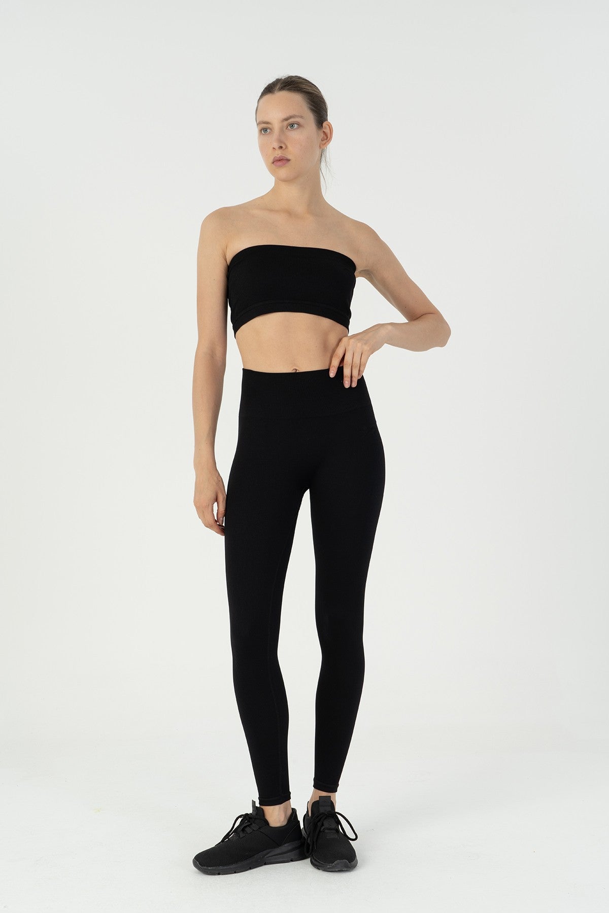 SlimFit Kadın Straplez Siyah Bra