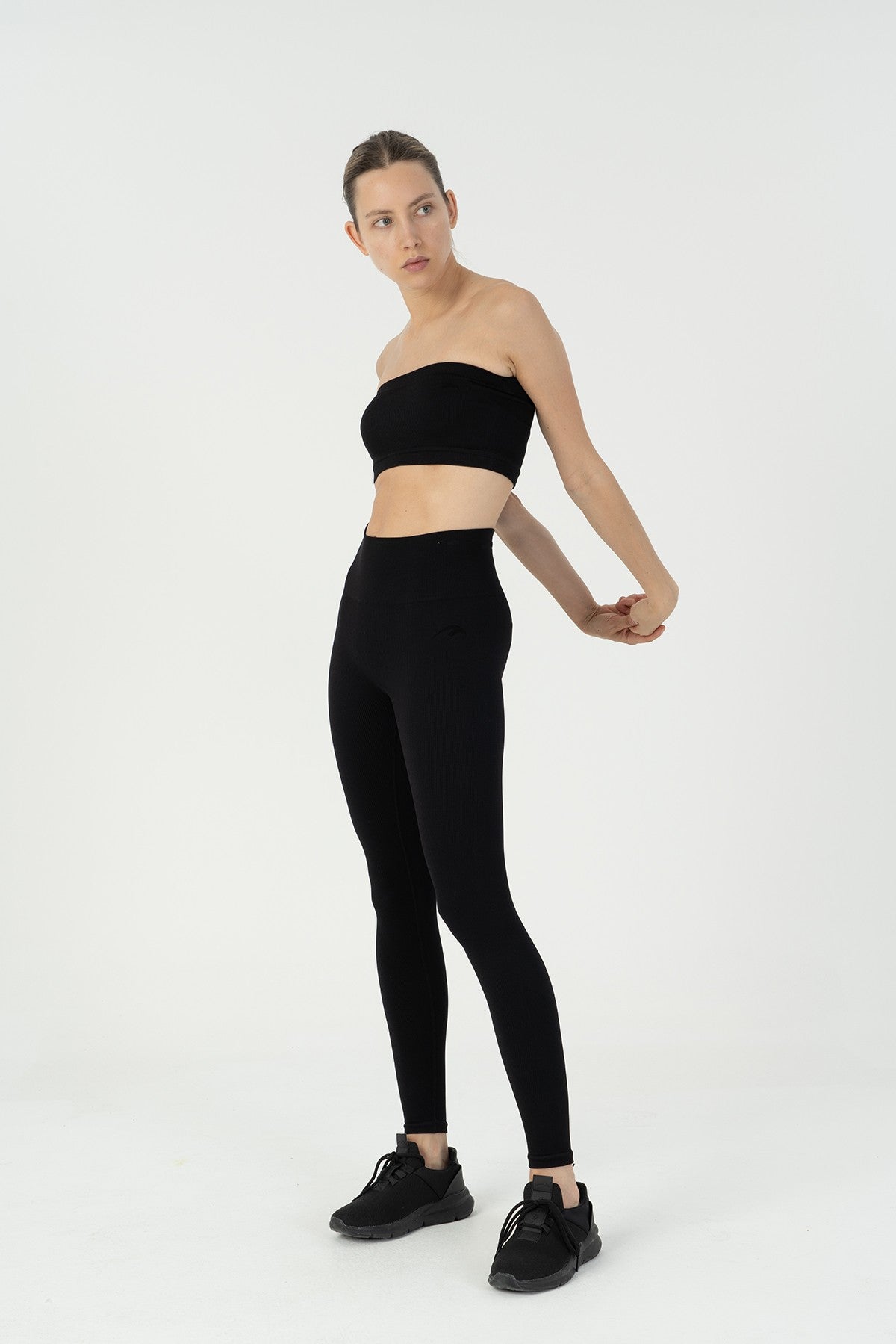 SlimFit Kadın Straplez Siyah Bra