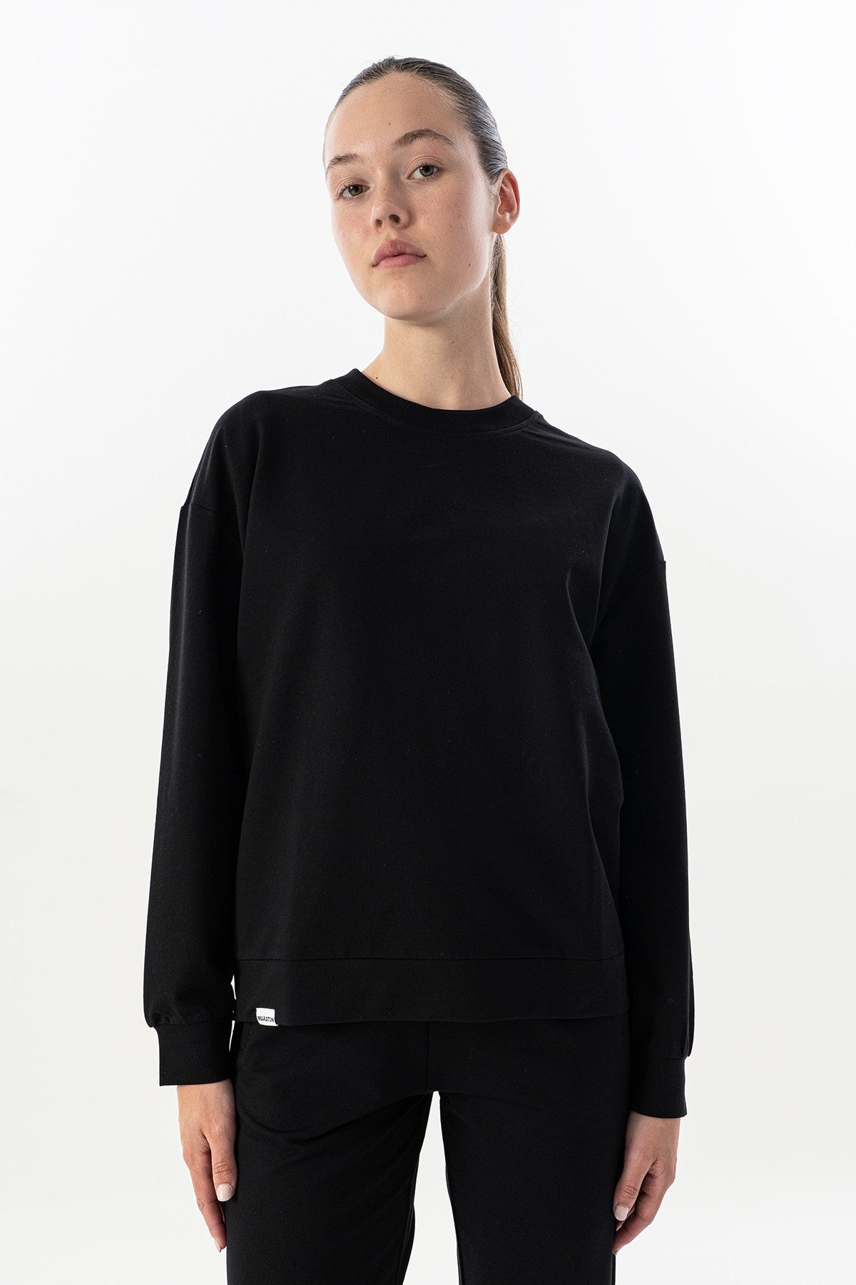 Comfort Kadın Bisiklet Yaka Siyah Sweatshirt