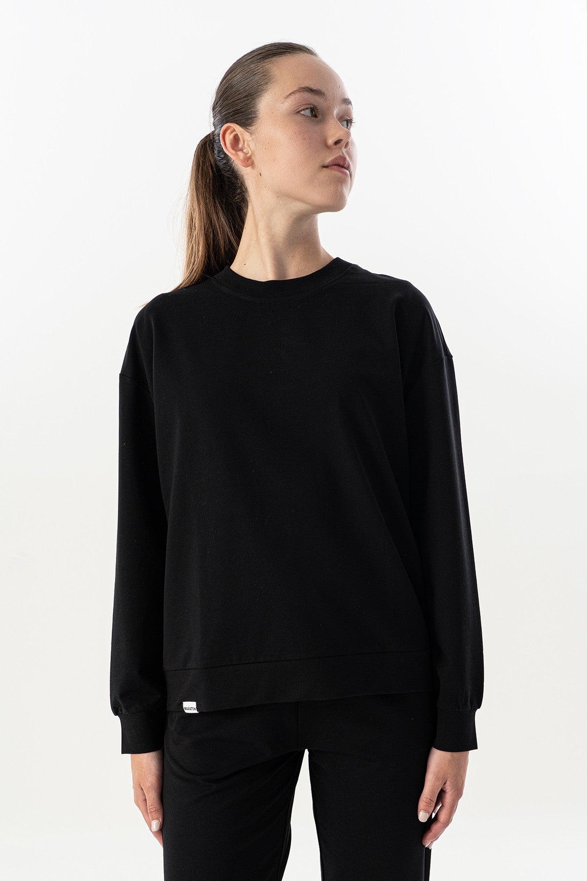 Comfort Kadın Bisiklet Yaka Siyah Sweatshirt