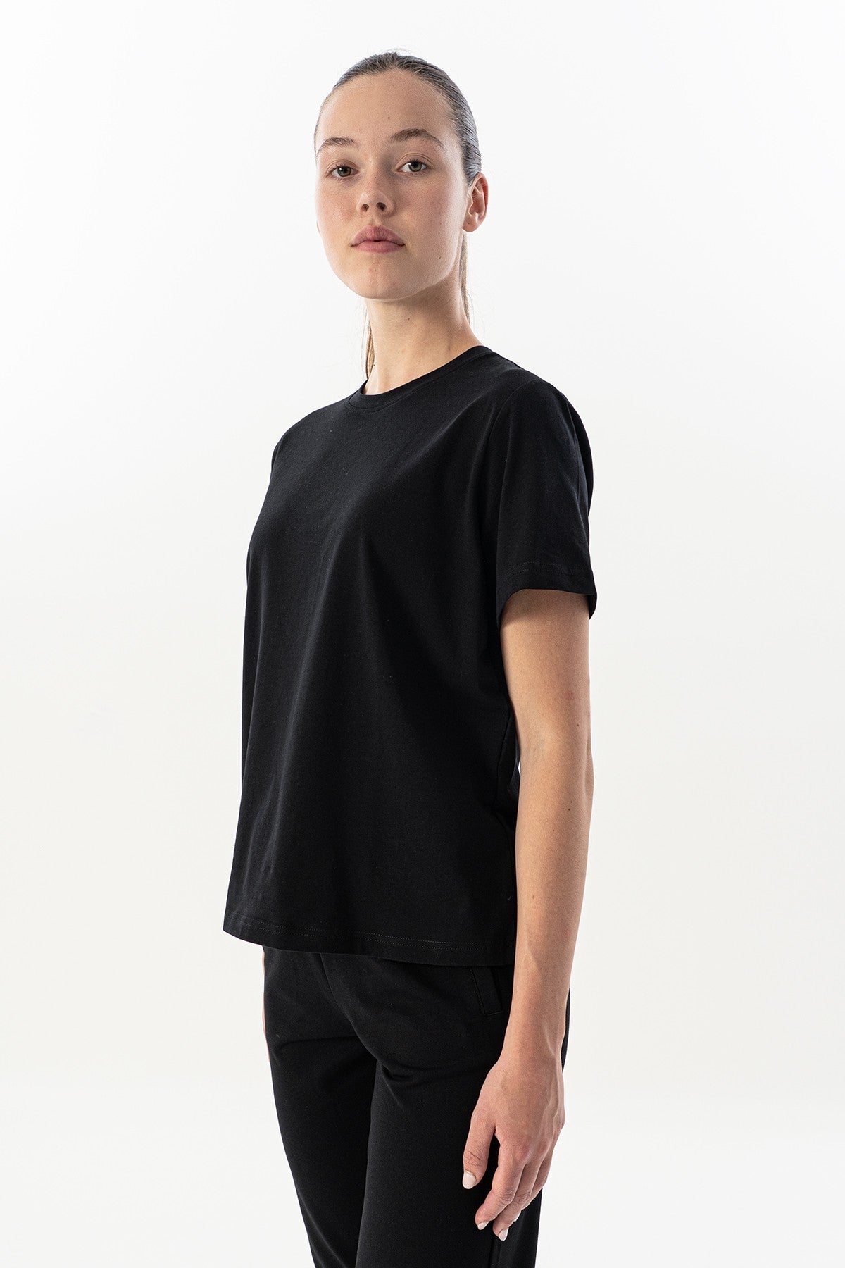 New Basic Kadın Bisiklet Yaka Siyah T-shirt