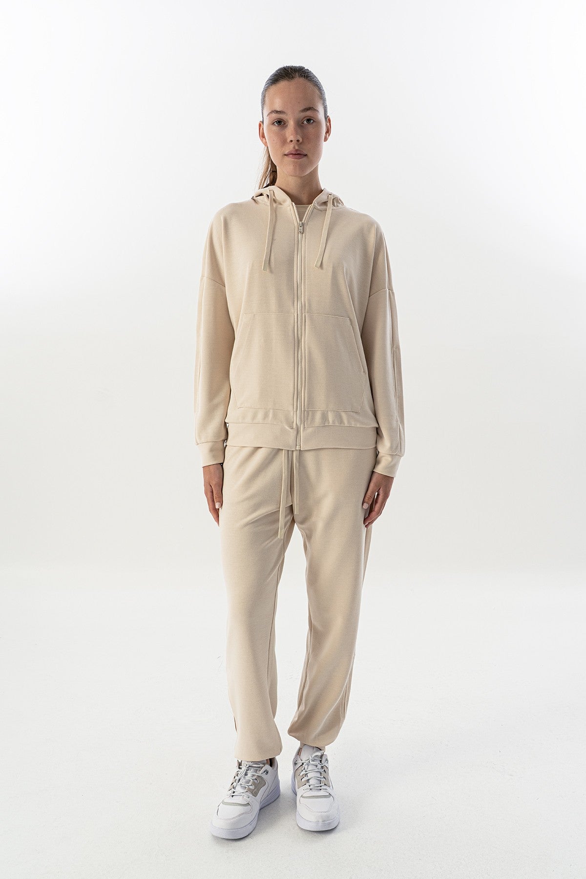 Comfort Kadın Kapüşonlu Ekru Tracktop