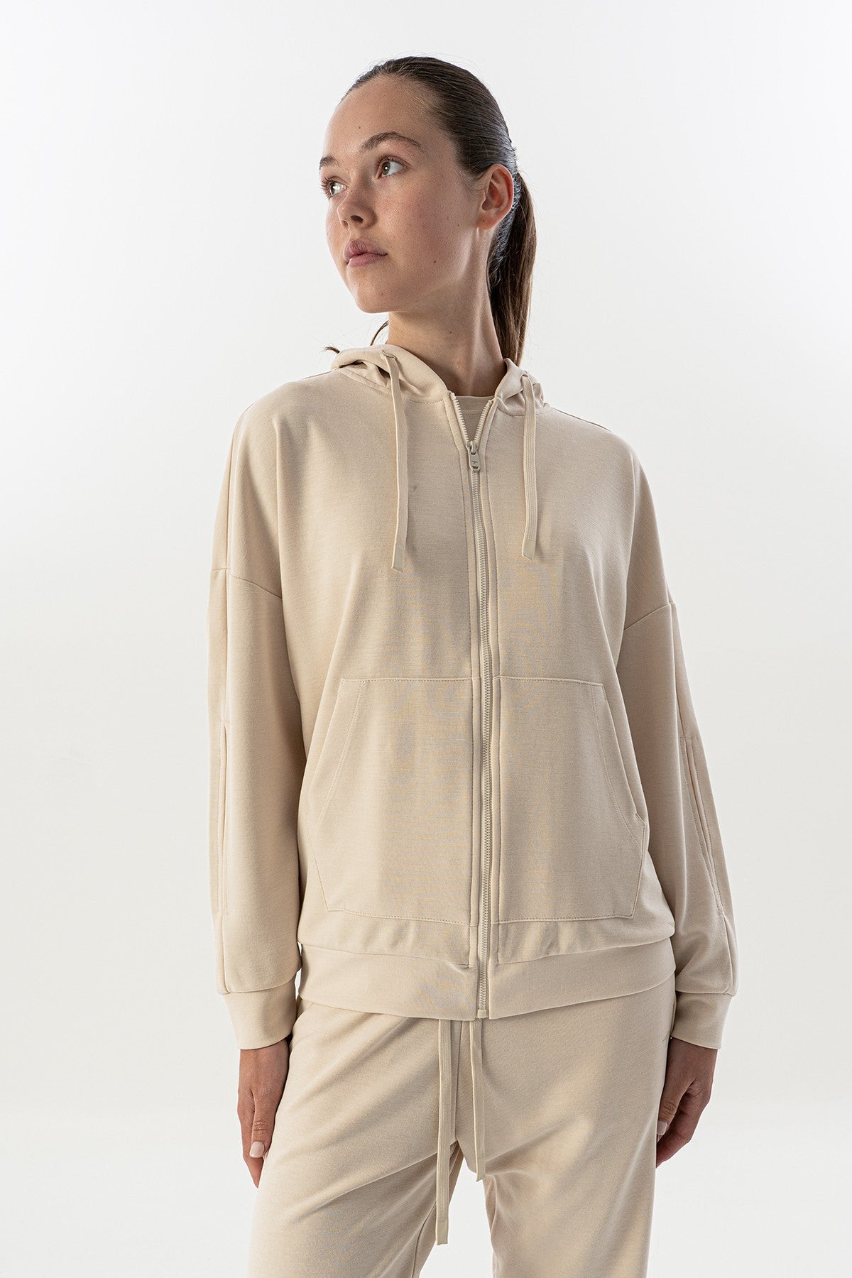Comfort Kadın Kapüşonlu Ekru Tracktop
