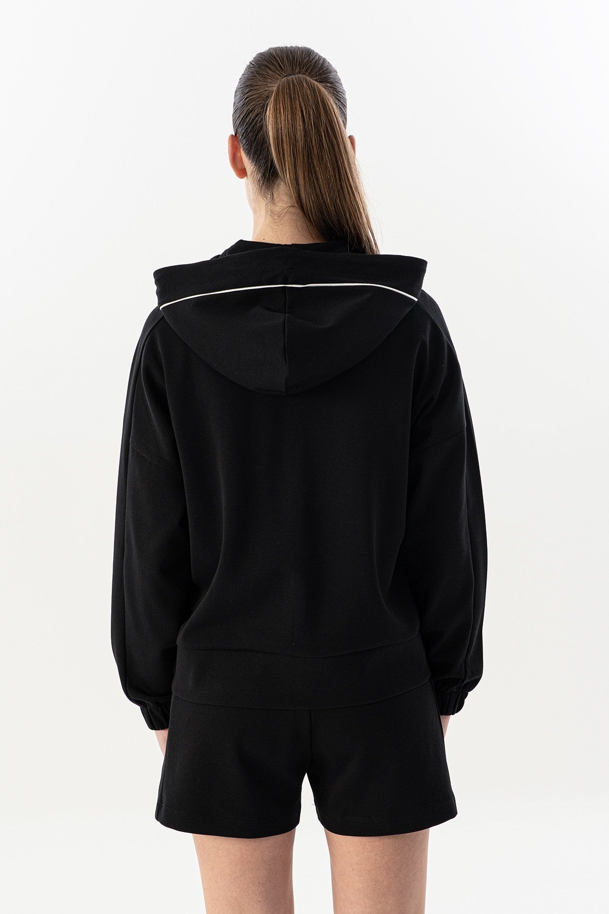 Comfort Kadın Kapüşonlu Siyah Tracktop