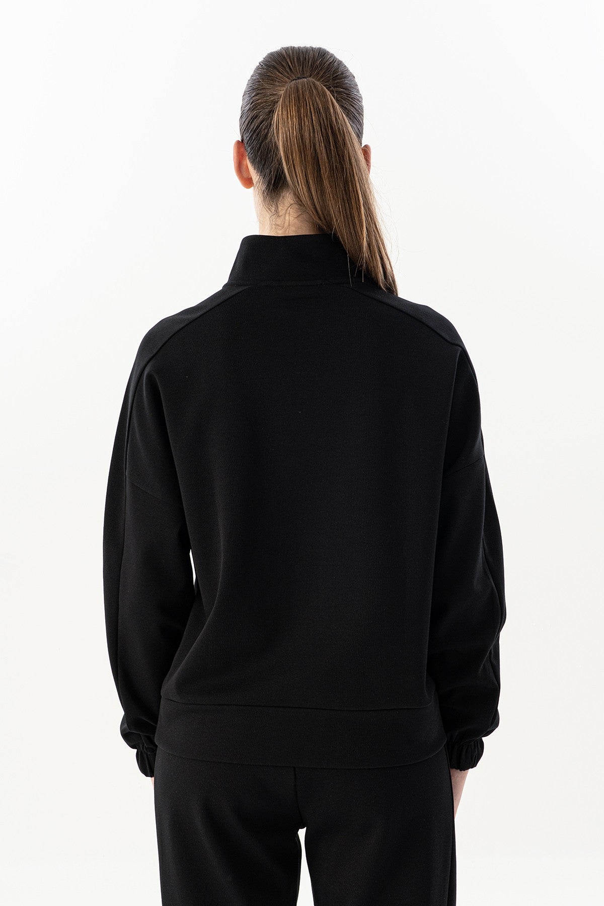 Comfort Kadın Dik Yaka Siyah Sweatshirt