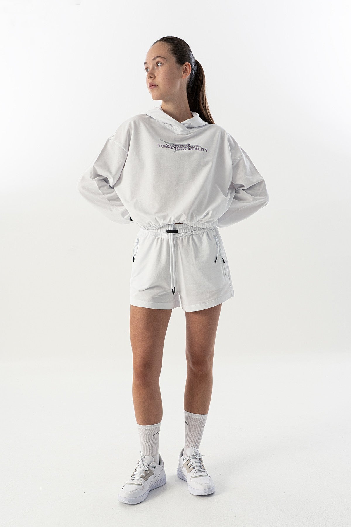 Comfort Kadın Kapüşonlu Beyaz Sweatshirt