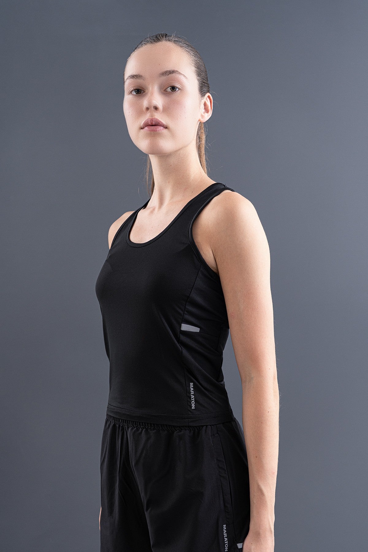 SlimFit Kadın Bisiklet Yaka Siyah Atlet