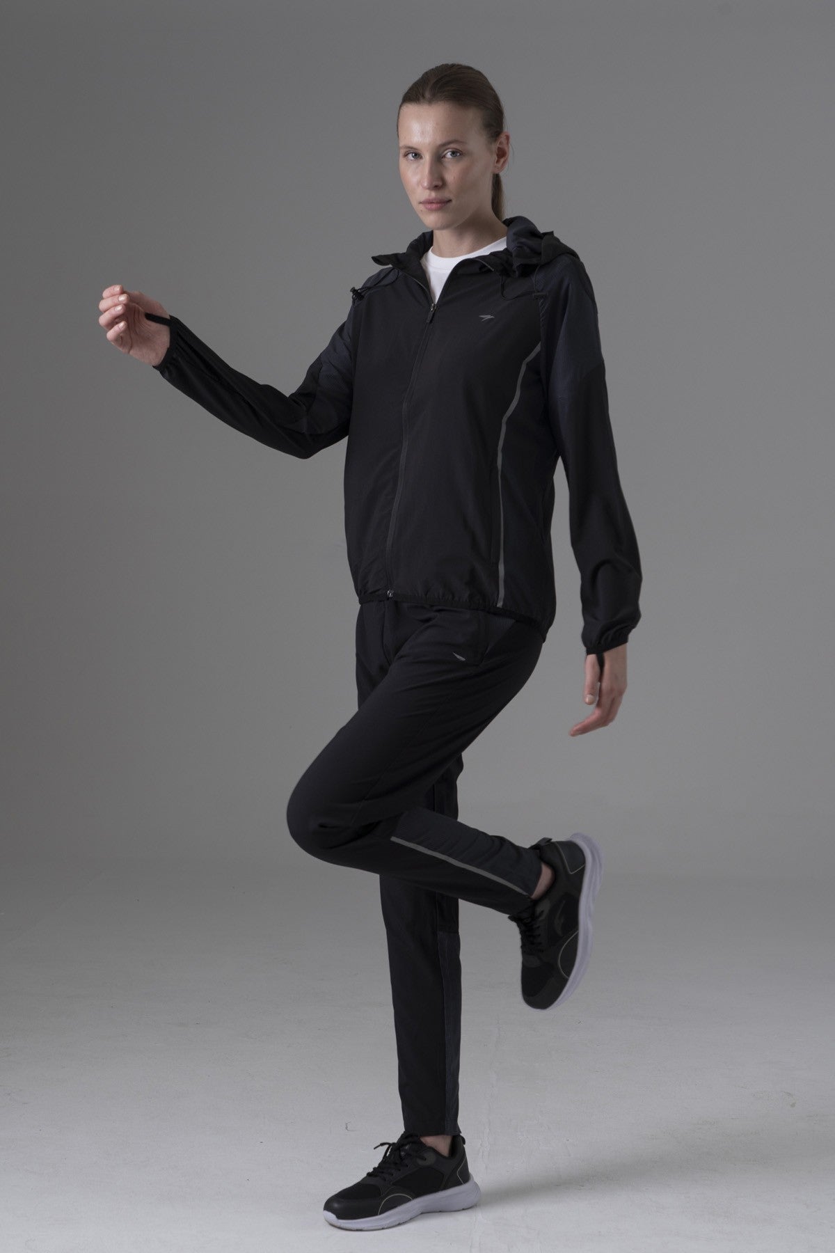 Regular Kadın Kapüşonlu Siyah Tracktop