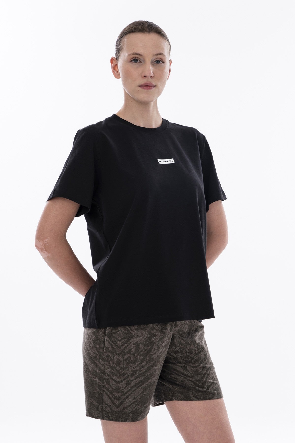 New Basic Kadın Bisiklet Yaka Siyah T-shirt